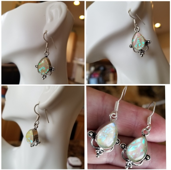 Genuine Australian Creme Triplet Opal Earrings - Picture 2 of 3